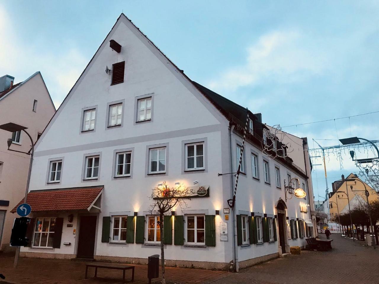 Gasthaus Pfafflinger 노이부르크 안 데어 도나우 외부 사진